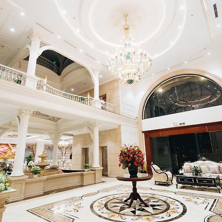 Manh Quan Luxury Hotel Vinh Yen Bagian luar foto