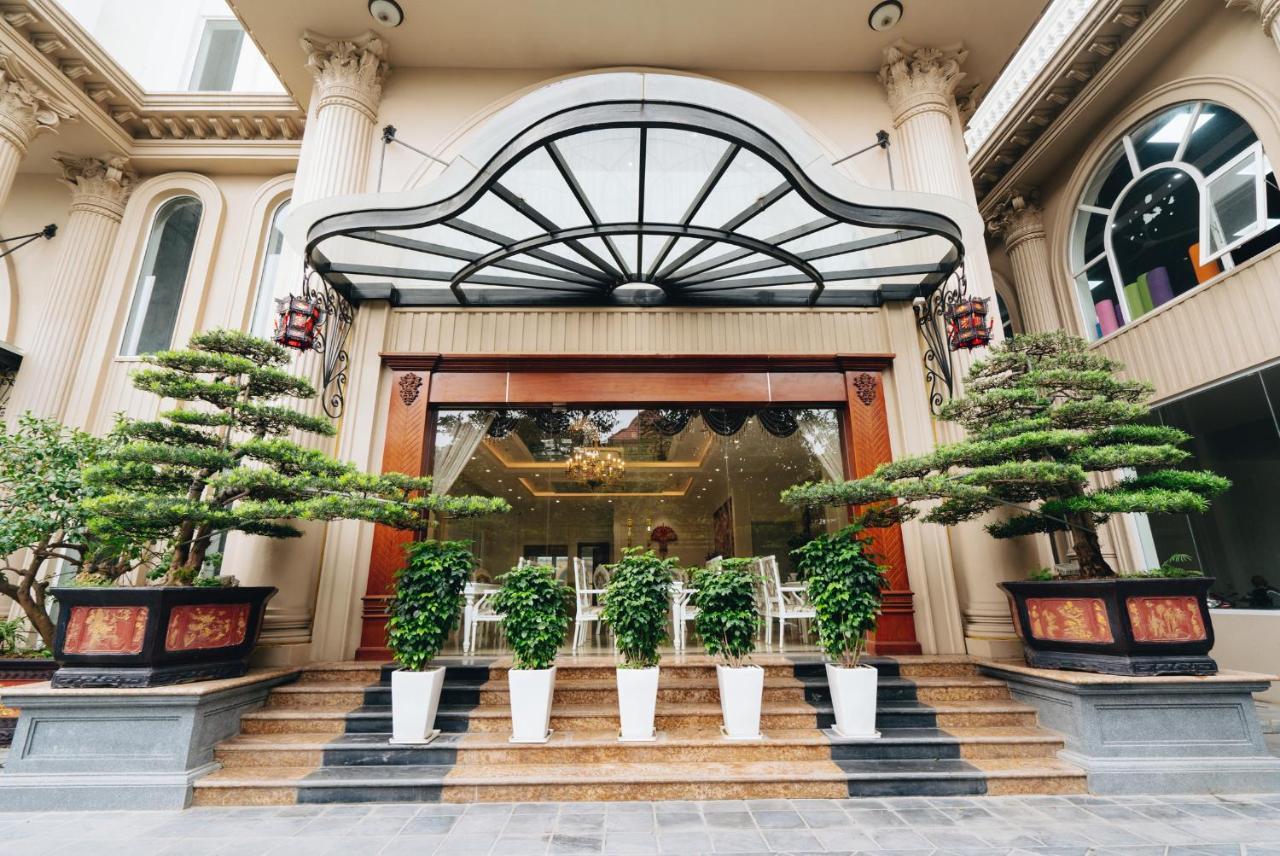 Manh Quan Luxury Hotel Vinh Yen Bagian luar foto