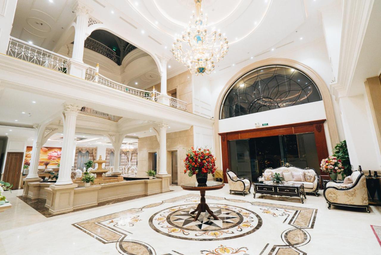 Manh Quan Luxury Hotel Vinh Yen Bagian luar foto