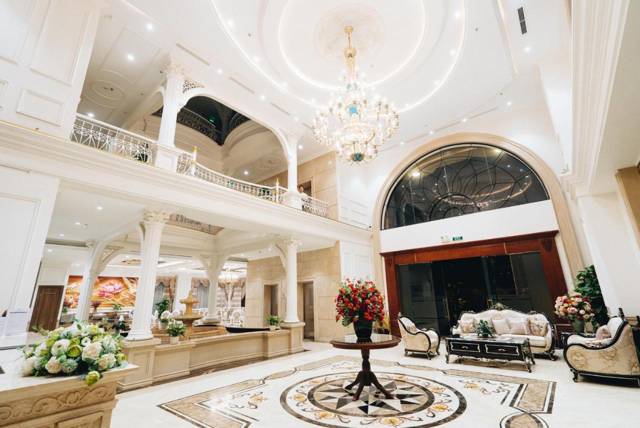 Manh Quan Luxury Hotel Vinh Yen Bagian luar foto